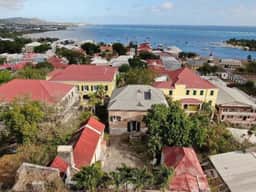 Historic and Beautiful Danish home in Downtown! - Image 2