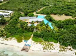 The Beach House - Image 3