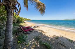 Two Palms - 3 Bed 3 Bath Oceanfront Villa - Image 4