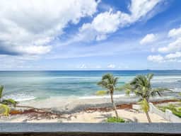 Waterfront Bliss: Condo Retreat - Image 2