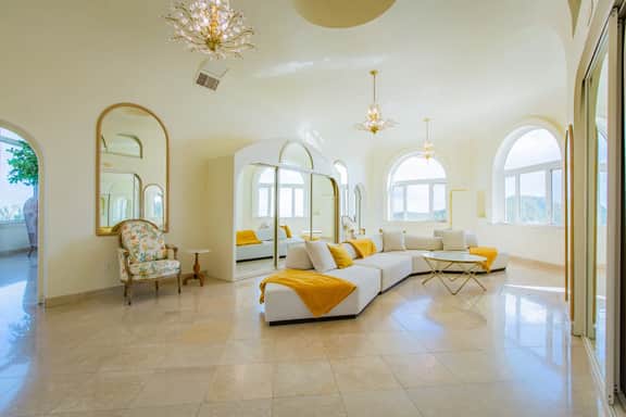 Castle STX Estate - Image 2