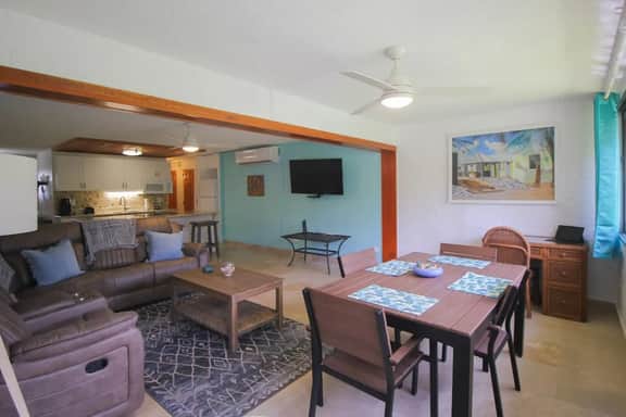 Island Breeze - Cozy Condo with beach access - Image 5