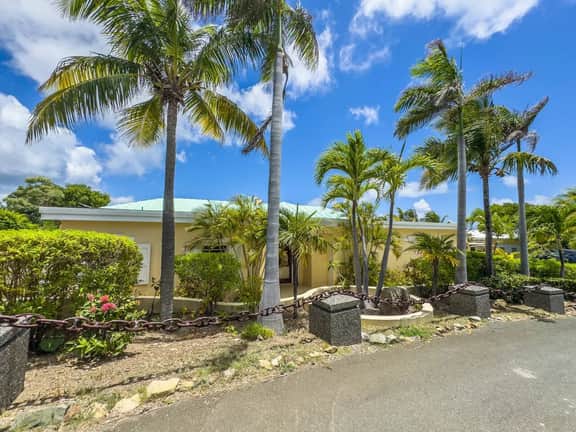Ocean’s Edge Villa - Cliffside 3Br Villa - Image 5