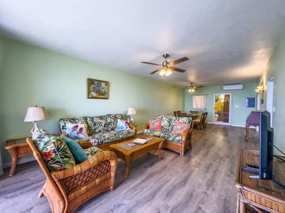 Seaside Charm - Image 4