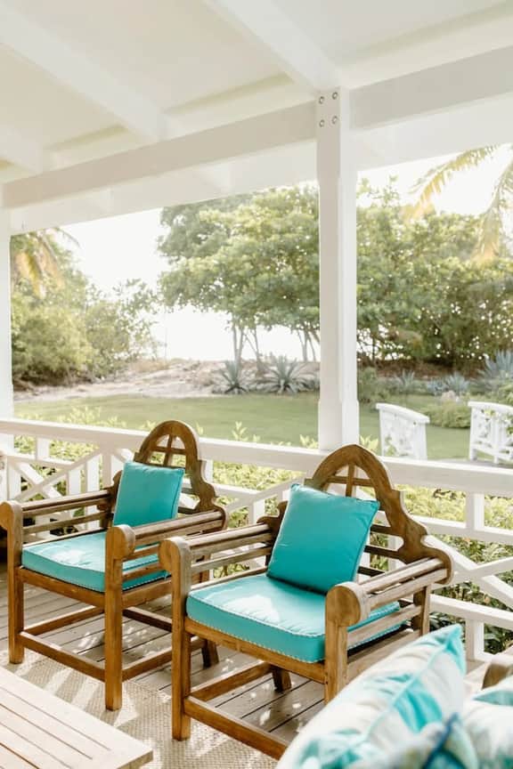 Shoy's Beach House - 5 Bedroom Villa on the Beach! - Image 2