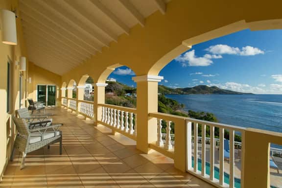 The Cerulean – Oceanfront Luxury Retreat - Image 5