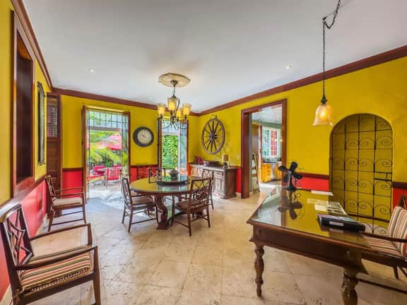 Villa Regina Bella-Historic Beauty in Frederiksted - Image 3